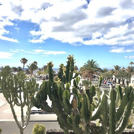 Cozzy Apartment Con Vista Al Mar Costa Teguise Buitenkant foto